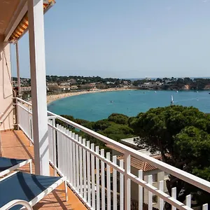 apartamento-con-fantasticas-vistas-en-sagaro.topcostabravahotels.com/